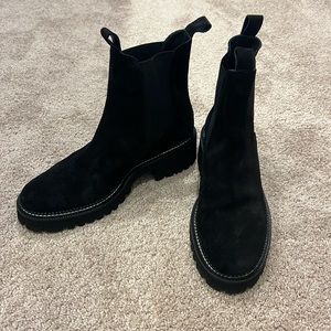 Bradley Rain Resistant Boot Size 10.5 Black Suede